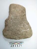 藏品(大型有腰打製石斧)的圖片